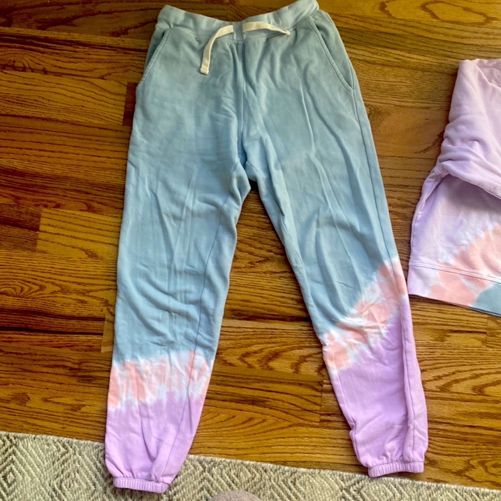 XS Electric & Rose sweatpants